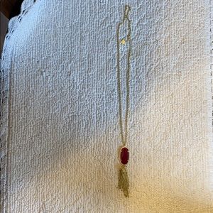 Maroon Kendra Necklace